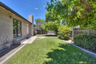 2180 N Berkeley Ave, Turlock, CA 95382 - Photo 25