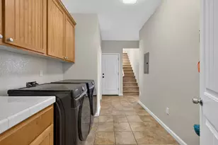 8961 Berkeley Way, Stockton, CA 95215 - Photo 51