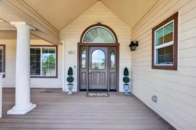 8961 Berkeley Way, Stockton, CA 95215 - Photo 7