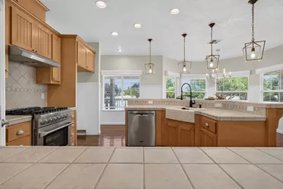 8961 Berkeley Way, Stockton, CA 95215 - Photo 19