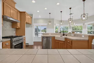 8961 Berkeley Way, Stockton, CA 95215 - Photo 19