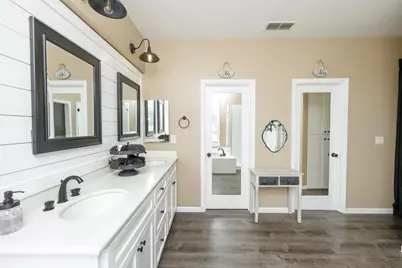 2101 Huxley Way, Modesto, CA 95356 - Photo 33