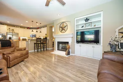 2101 Huxley Way, Modesto, CA 95356 - Photo 19
