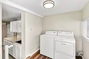 1921 25th St, Sacramento, CA 95816 - Photo 39