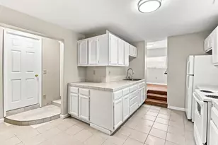 1921 25th St, Sacramento, CA 95816 - Photo 31
