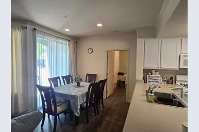 5201 Laguna Oaks Drive #121, Elk Grove, CA 95758 - Photo 15
