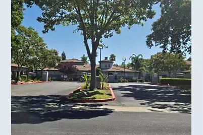 5201 Laguna Oaks Drive #121, Elk Grove, CA 95758 - Photo 7
