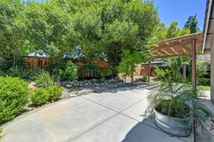 10782 Basie Way, Rancho Cordova, CA 95670 - Photo 5