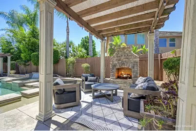 6600 Caprezzo Way, Elk Grove, CA 95757 - Photo 3