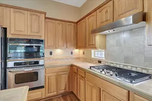 921 Kensington Way, Yuba City, CA 95991 - Photo 17