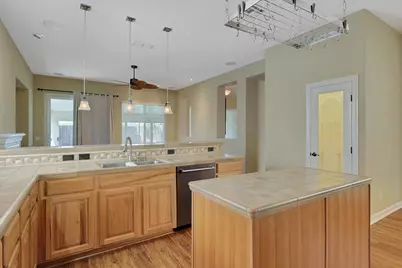 921 Kensington Way, Yuba City, CA 95991 - Photo 15