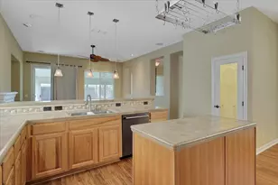 921 Kensington Way, Yuba City, CA 95991 - Photo 15