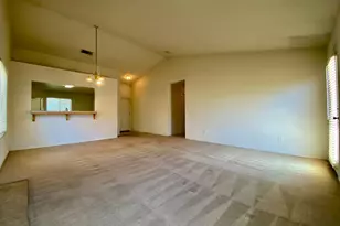 531 Fairmont Dr, Los Banos, CA 93635 - Photo 5