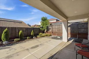 12731 Montbrook Way, Rancho Cordova, CA 95742 - Photo 29