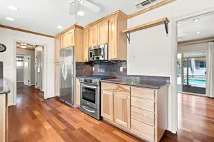 2439 W De Ovan Ave, Stockton, CA 95204 - Photo 15