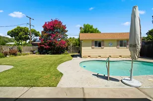 2439 W De Ovan Ave, Stockton, CA 95204 - Photo 37