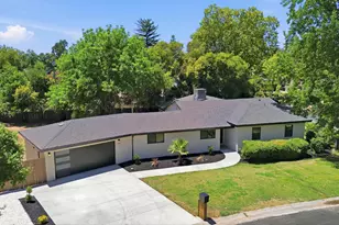 2611 Foothill Dr, Carmichael, CA 95608 - Photo 3