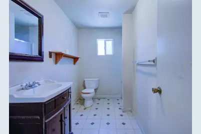 1720 Vernon Avenue, Modesto, CA 95351 - Photo 11