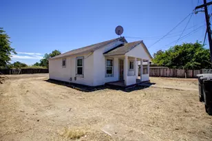 1720 Vernon Ave, Modesto, CA 95351 - Photo 1
