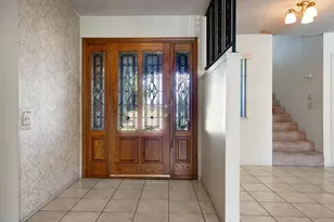 4972 Diablo Dr, Sacramento, CA 95842 - Photo 11