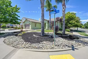 1662 Benvenito Ln, Lincoln, CA 95648 - Photo 5
