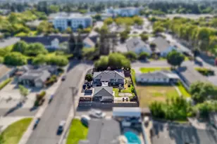 2110 Colorado Ave, Turlock, CA 95382 - Photo 37