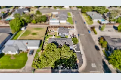2110 Colorado Avenue, Turlock, CA 95382 - Photo 33