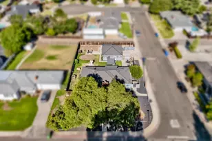 2110 Colorado Ave, Turlock, CA 95382 - Photo 33