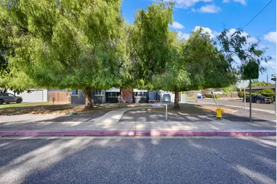 2110 Colorado Avenue, Turlock, CA 95382 - Photo 3