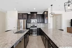 4033 Gunnar Dr, Roseville, CA 95747 - Photo 9