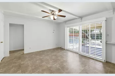 6307 Oakcreek Way, Citrus Heights, CA 95621 - Photo 27