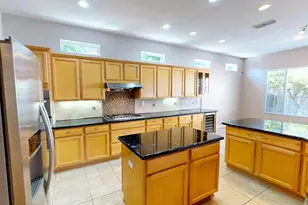 101 Homewood Ct, Roseville, CA 95747 - Photo 9