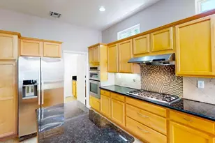 101 Homewood Ct, Roseville, CA 95747 - Photo 11
