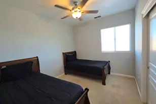 1226 Laurel Park Cir, Manteca, CA 95337 - Photo 27