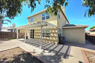 1226 Laurel Park Cir, Manteca, CA 95337 - Photo 19