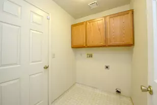 1124 Strawbridge Dr, Newman, CA 95360 - Photo 23