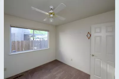 1124 Strawbridge Drive, Newman, CA 95360 - Photo 17