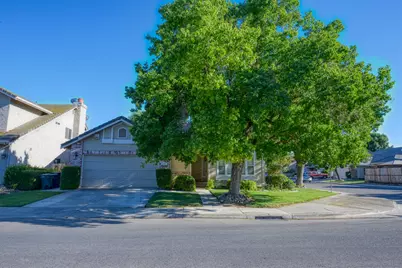 1124 Strawbridge Drive, Newman, CA 95360 - Photo 3
