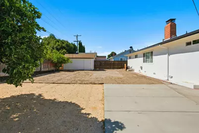 322 Mylnar Avenue, Manteca, CA 95336 - Photo 31