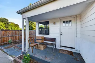 3732 38th St, Sacramento, CA 95820 - Photo 7