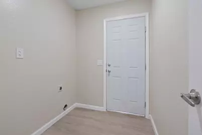 8116 Steinbeck Way, Sacramento, CA 95828 - Photo 29