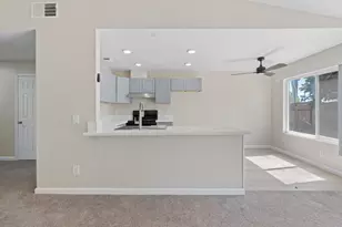 8116 Steinbeck Way, Sacramento, CA 95828 - Photo 21