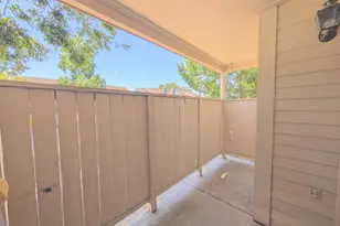 7441 Auburn Oaks Ct, Citrus Heights, CA 95621 - Photo 13