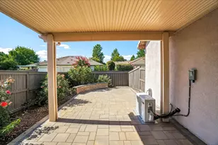 2314 Bay Horse Ln, Sacramento, CA 95835 - Photo 19