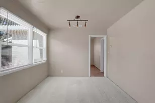 1322 Del Rey Ave, Modesto, CA 95350 - Photo 15