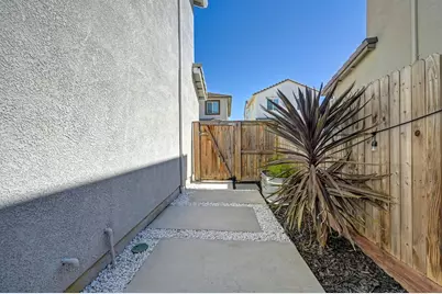 5136 Molino Circle, Roseville, CA 95747 - Photo 41