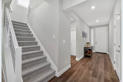 3113 Vaughn Way, Roseville, CA 95747 - Photo 27