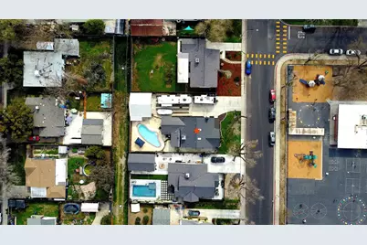 204 N Santa Ana Avenue, Modesto, CA 95354 - Photo 9