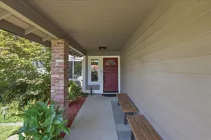7801 Auburn Wind Ct, Citrus Heights, CA 95610 - Photo 3