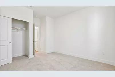 7974 Riverflow Way, Sacramento, CA 95832 - Photo 17